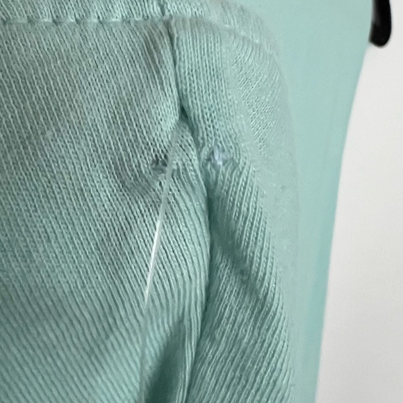 Mint Green Sleeveless Women's Top - Picture 8 of 9